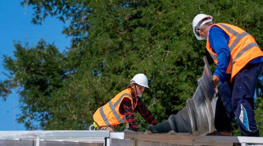 Expert top industrial roofings services in Benton, WI
